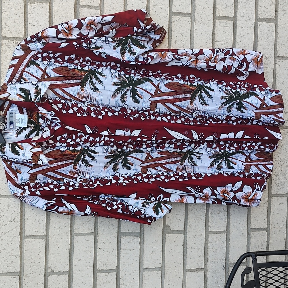 Hawaiian Men's Shirt - Picture 4 of 8